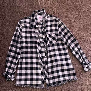 black and white checkered flannel